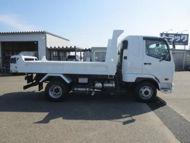 三菱 ファイター 2KG-FK62F(2WD)の写真8