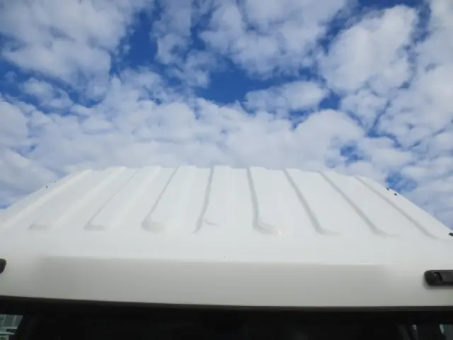 いすゞ フォワード 2RG-FRR90S2(2WD)の写真15