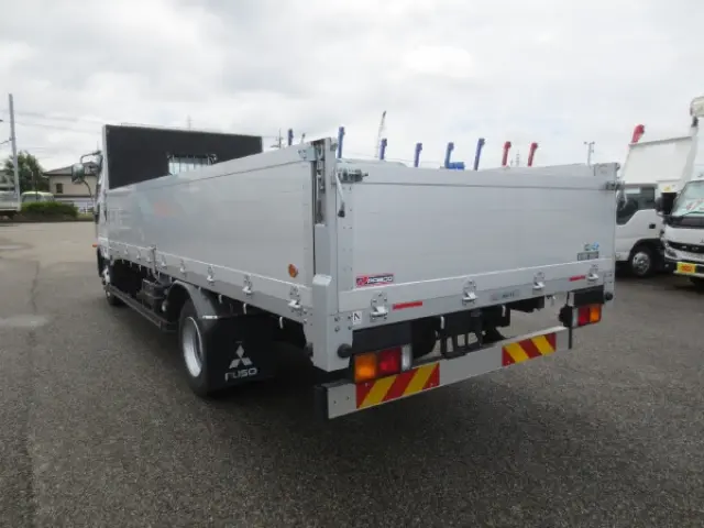 三菱 ファイター 2KG-FK62F(2WD)の写真5