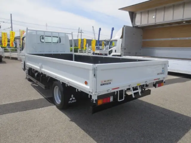 三菱 キャンター 2RG-FEB50(2WD)の写真5