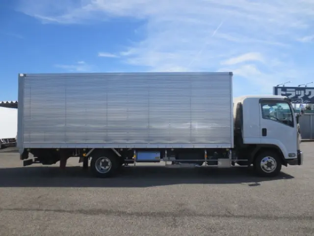 いすゞ フォワード 2RG-FRR90T2(2WD)の写真8