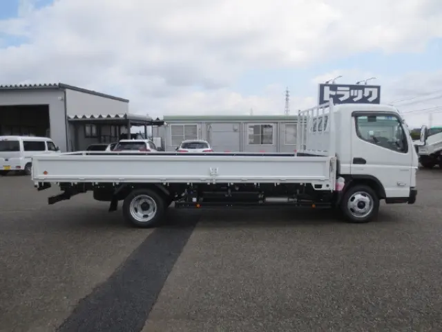 三菱 キャンター 2RG-FEB50(2WD)の写真8