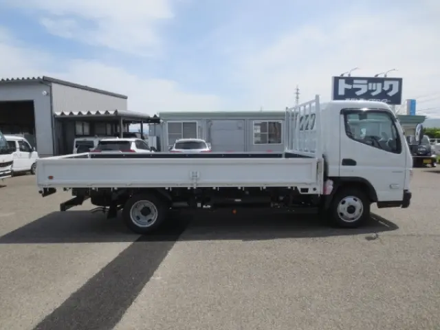 三菱 キャンター 2RG-FEB50(2WD)の写真8