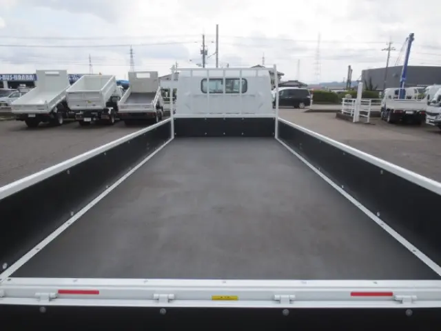 三菱 キャンター 2RG-FEB50(2WD)の写真10