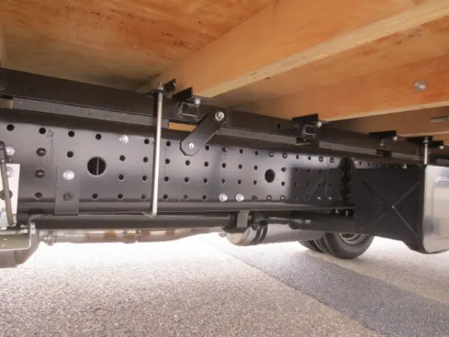 三菱 キャンター 2RG-FEB50(2WD)の写真11