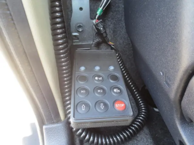 日野 レンジャー 2KG-FD2ABG(2WD)の写真12