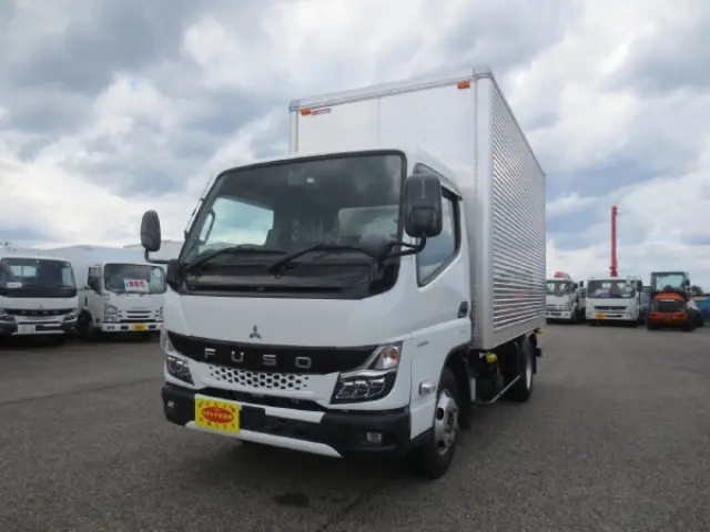 三菱 キャンター 2RG-FEA20(2WD)の写真1