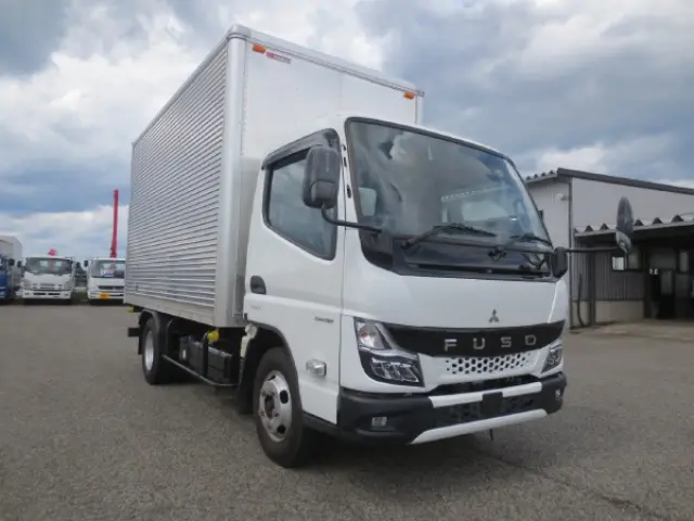 三菱 キャンター 2RG-FEA20(2WD)の写真2