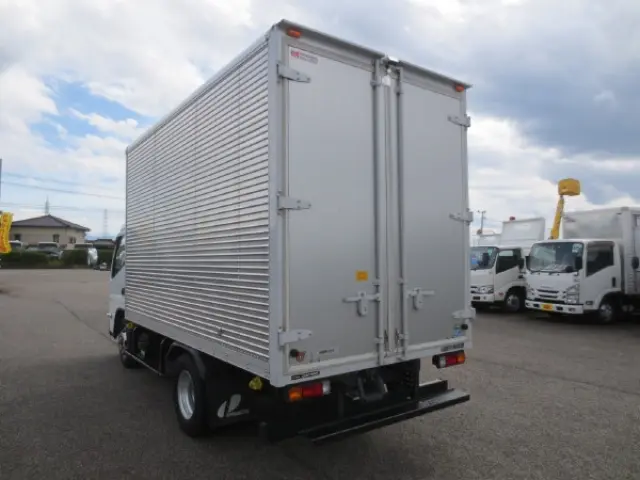 三菱 キャンター 2RG-FEA20(2WD)の写真5