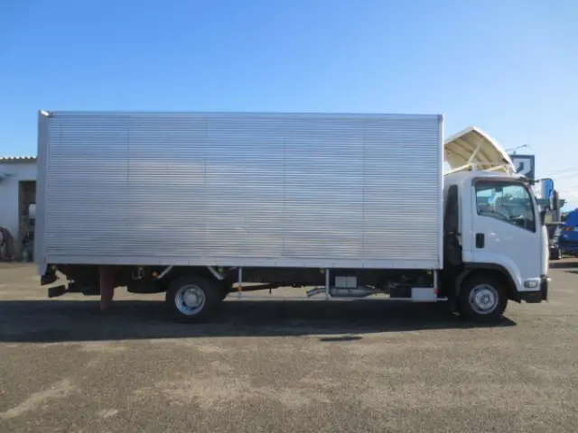 いすゞ フォワード TKG-FRR90S2(2WD)の写真8