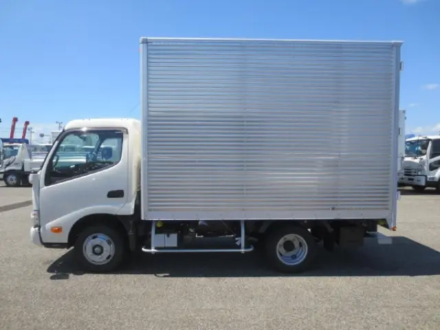 日野 デュトロ 2KG-XZU605M(2WD)の写真9