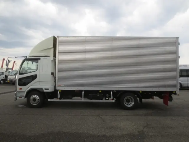 三菱 ファイター 2KG-FK65F(2WD)の写真9