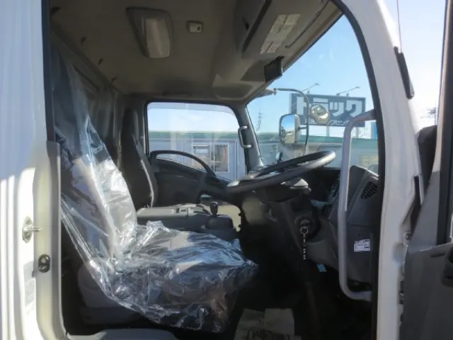 いすゞ フォワード TKG-FRR90S2(2WD)の写真13