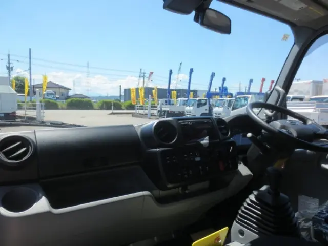 日野 デュトロ 2KG-XZU605M(2WD)の写真13