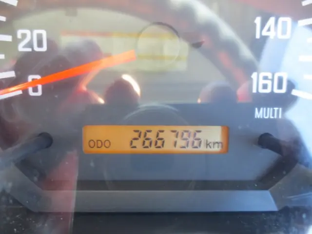 いすゞ フォワード TKG-FRR90S2(2WD)の写真15