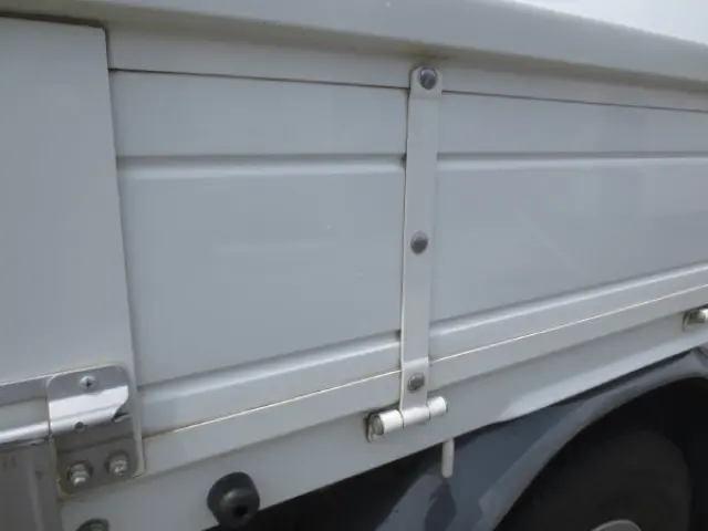 三菱 ファイター 2KG-FK71F(2WD)の写真18