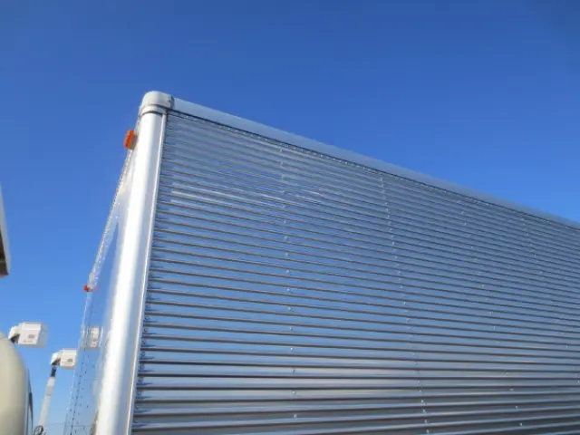 いすゞ フォワード TKG-FRR90S2(2WD)の写真20