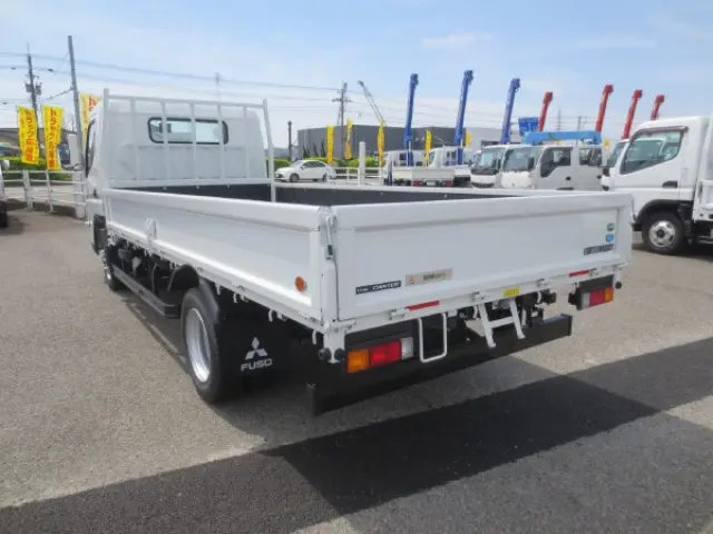 三菱 キャンター 2RG-FEB50(2WD)の写真5