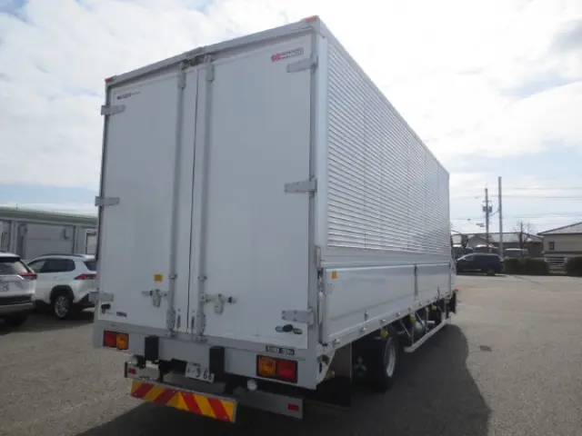 三菱 ファイター 2KG-FK62F(2WD)の写真4