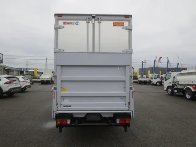 日野 デュトロ 2RG-XZU655M(2WD)の写真7