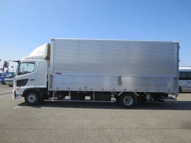 日野 レンジャー 2PG-FD2ABA(2WD)の写真9