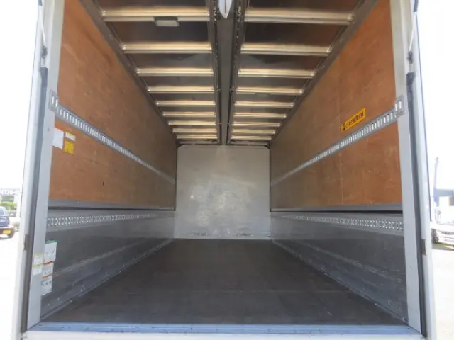 いすゞ フォワード 2RG-FRR90S2の写真12