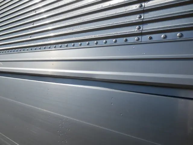 いすゞ フォワード 2RG-FRR90S2の写真20