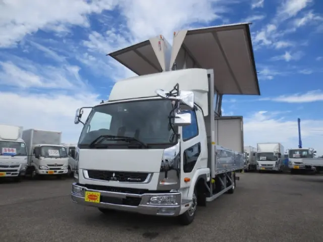 三菱 ファイター 2KG-FK65F(2WD)の写真1