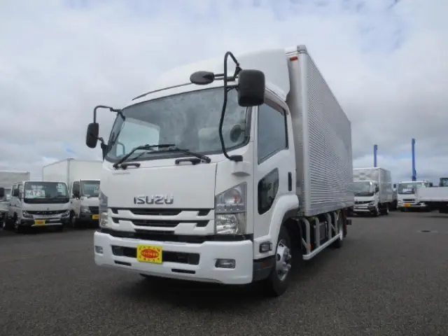 いすゞ フォワード TKG-FRR90T2(2WD)の写真1