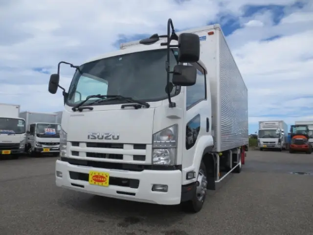 いすゞ フォワード TKG-FRR90S2(2WD)の写真1