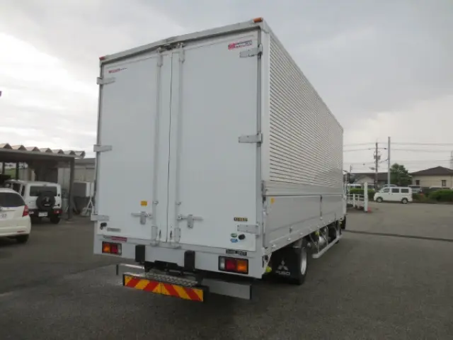三菱 ファイター 2KG-FK62F(2WD)の写真4