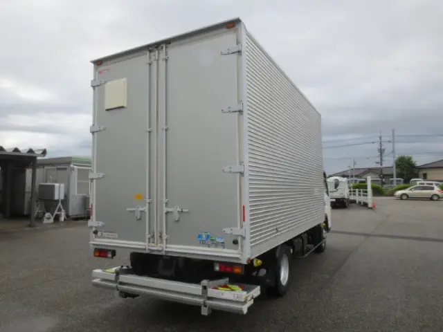 三菱 キャンター TPG-FEB50(2WD)の写真4