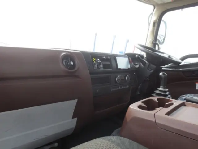 日野 レンジャー 2KG-FC2ABA(2WD)の写真16