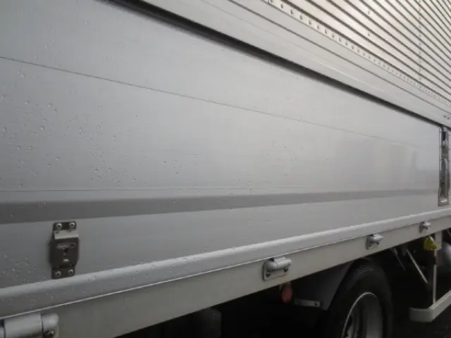 三菱 ファイター 2KG-FK62F(2WD)の写真18