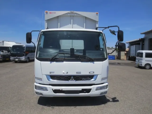 三菱 ファイター 2KG-FK62F(2WD)の写真6