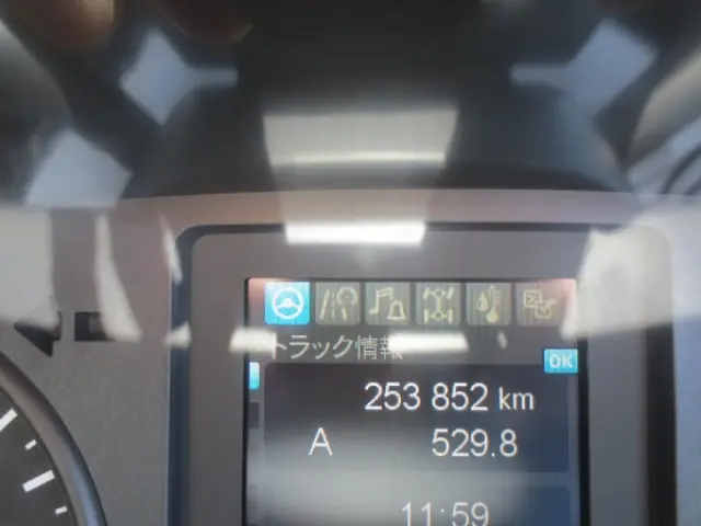 三菱 ファイター 2KG-FK62F(2WD)の写真17