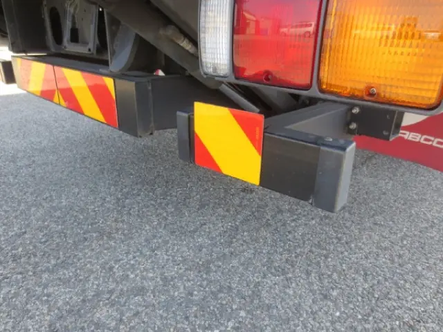 三菱 ファイター 2KG-FK62F(2WD)の写真24