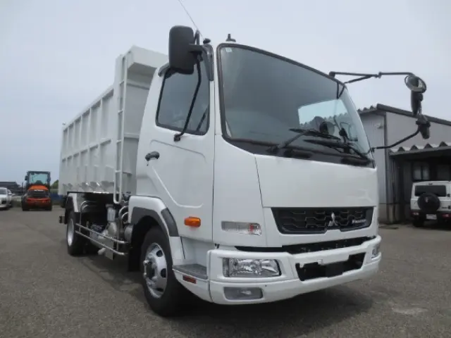 三菱 ファイター 2KG-FK72F(2WD)の写真2