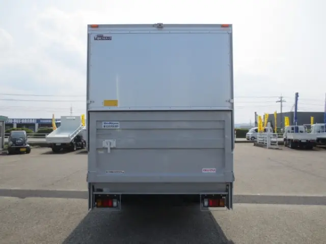 いすゞ エルフ 2RG-NPR88AN(2WD)の写真7