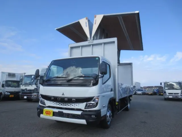 三菱 キャンター 2PG-FEB90(2WD)の写真1