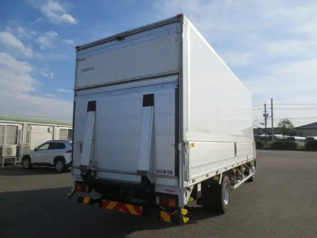 三菱 ファイター TKG-FK71F(2WD)の写真4