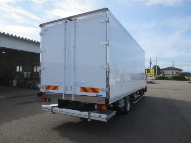 三菱 ファイター 2KG-FK65F(2WD)の写真4