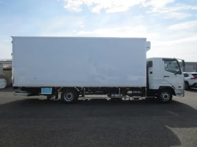 三菱 ファイター 2KG-FK65F(2WD)の写真8
