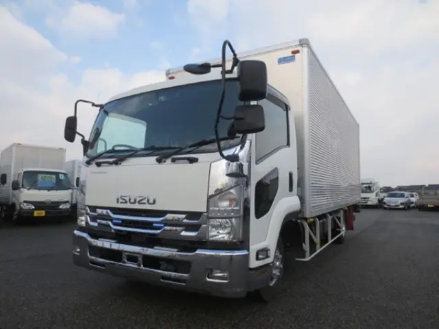 いすゞ フォワード 2RG-FRR90S2(2WD)の写真3