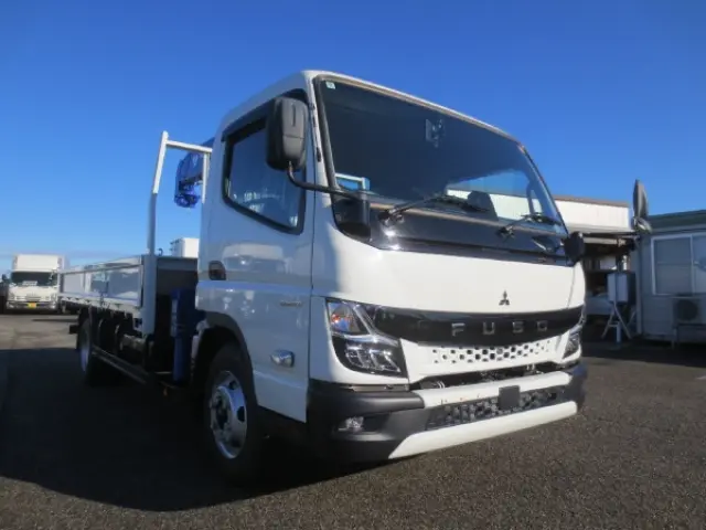 三菱 キャンター 2PG-FEB80(2WD)の写真2