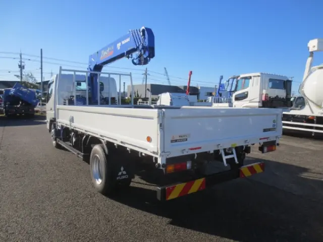 三菱 キャンター 2PG-FEB80(2WD)の写真5