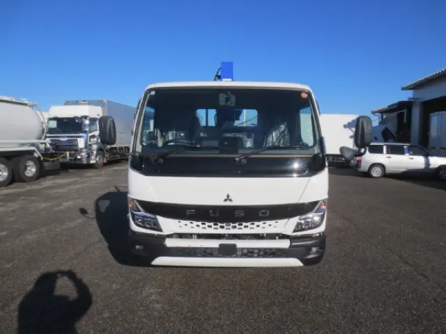 三菱 キャンター 2PG-FEB80(2WD)の写真6