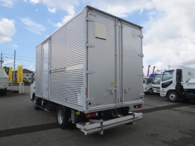 三菱 キャンター TPG-FEB50(2WD)の写真5