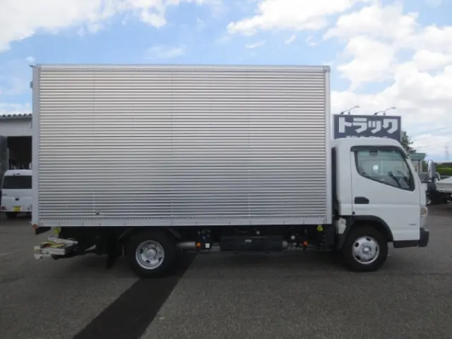 三菱 キャンター TPG-FEB50(2WD)の写真8