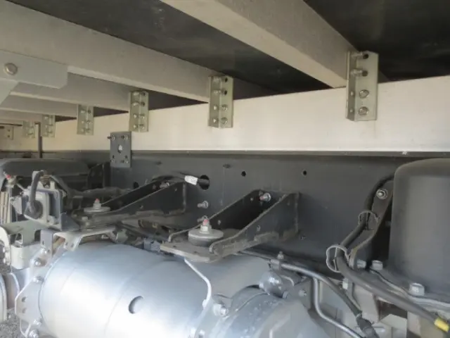 日野 レンジャー 2PG-FC2ABA(2WD)の写真12